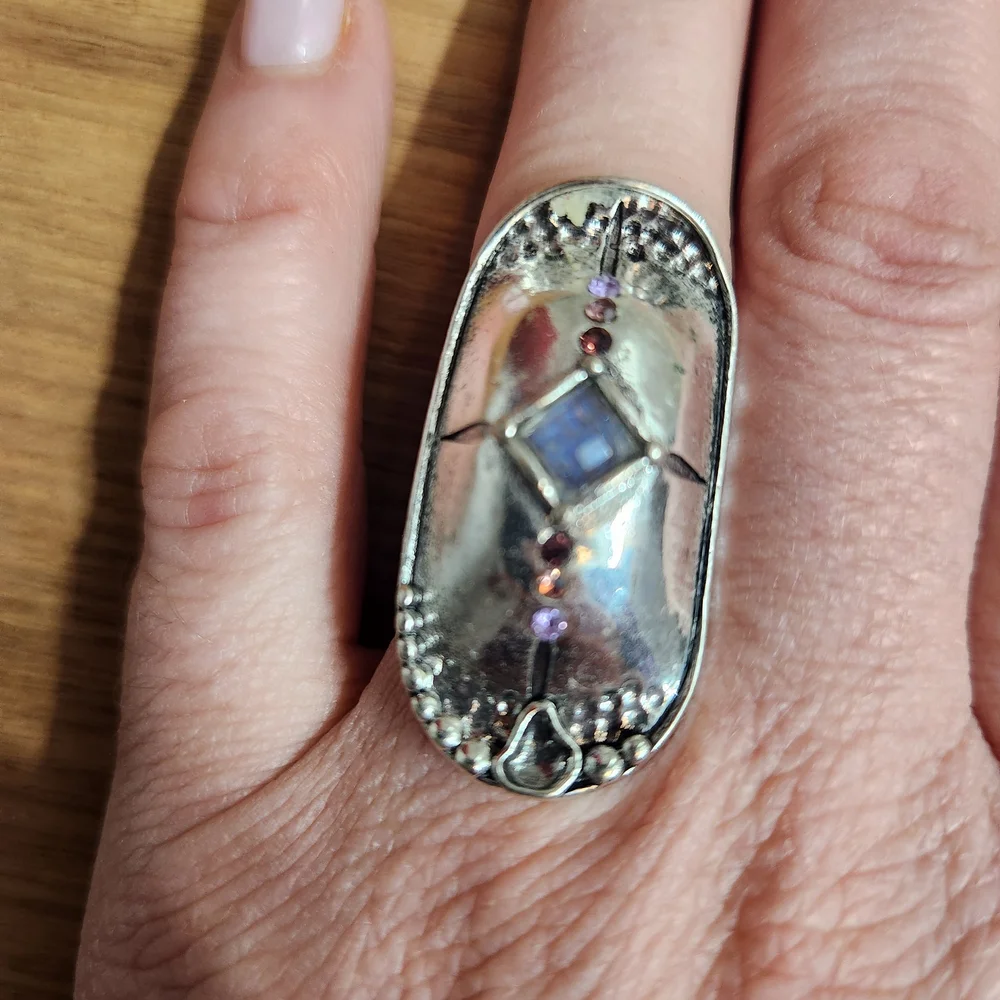 N/A elegant silver